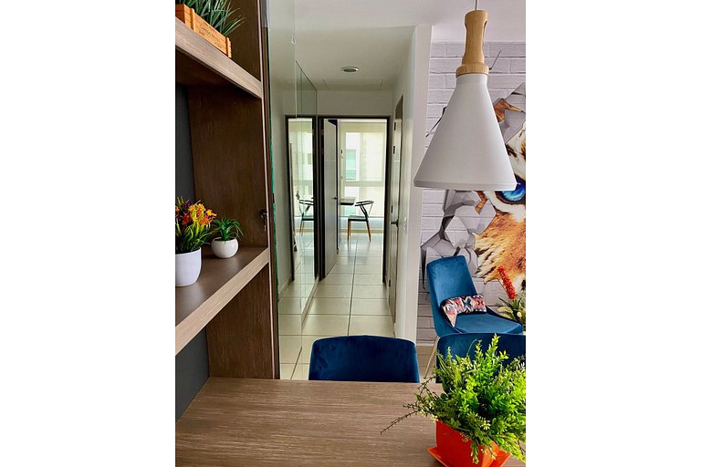 Unique 2 Bedroom, Pool and Fitness Center Design