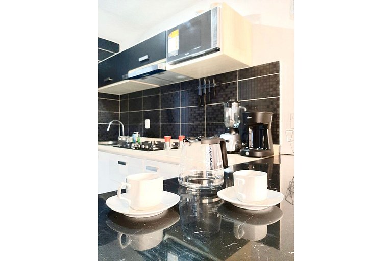 LARGE PH, FULL FLOOR 100% REFURBISHED EXPO AREA